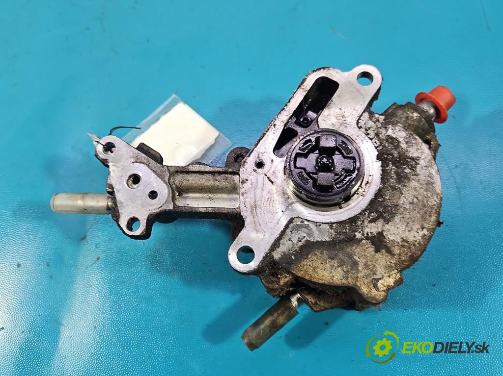 Seat Altea 1.9 tdi 105 hp manual 77 kW 1896 cm3 5- čerpadlo vákuum 038145209M