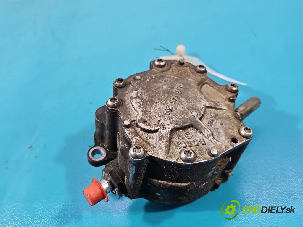 Seat Altea 1.9 tdi 105 hp manual 77 kW 1896 cm3 5- čerpadlo vákuum 038145209M