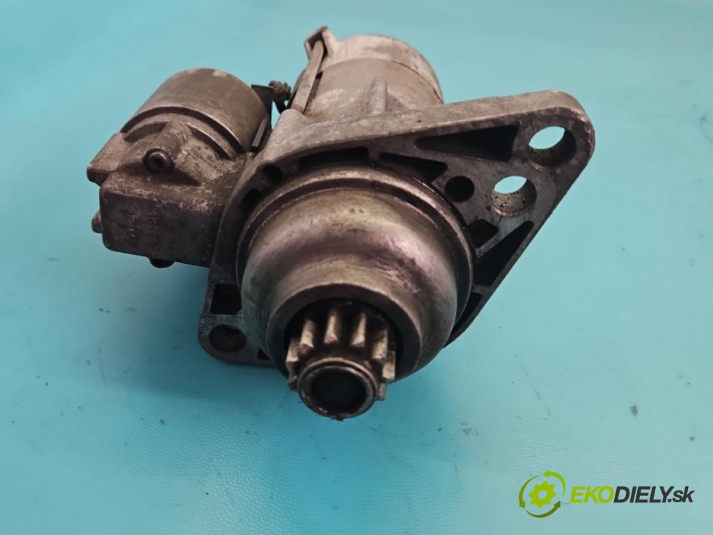 Seat Altea 1.9 tdi 105 hp manual 77 kW 1896 cm3 5- startér: 02Z911023H (Startér)