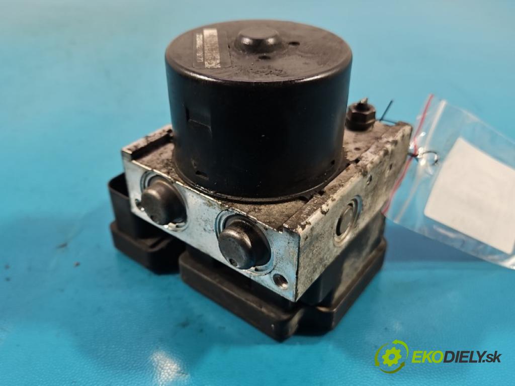 Seat Altea 1.9 tdi 105 HP manual 77 kW 1896 cm3 5- čerpadlo abs 1K0907379P (Pumpa ABS)