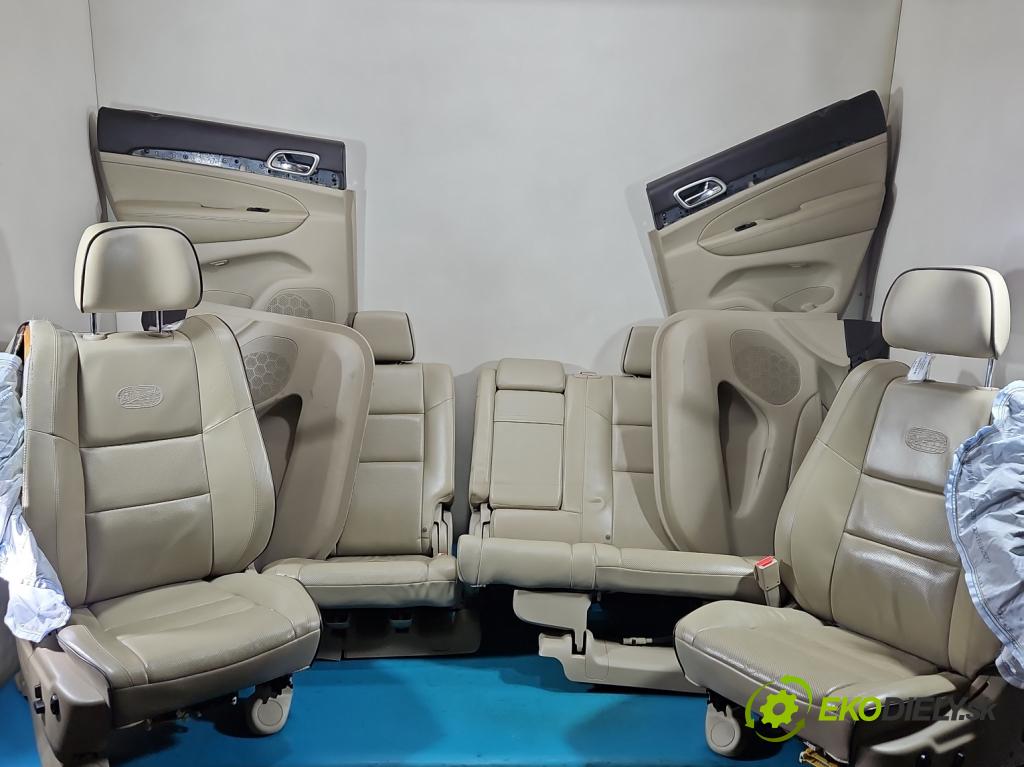 Jeep Grand Cherokee WK2 IV 2010-2021 3.0 CRD VM63D 250 hp automatic 184 kW 2987 cm3 5- sedačke: komplet
