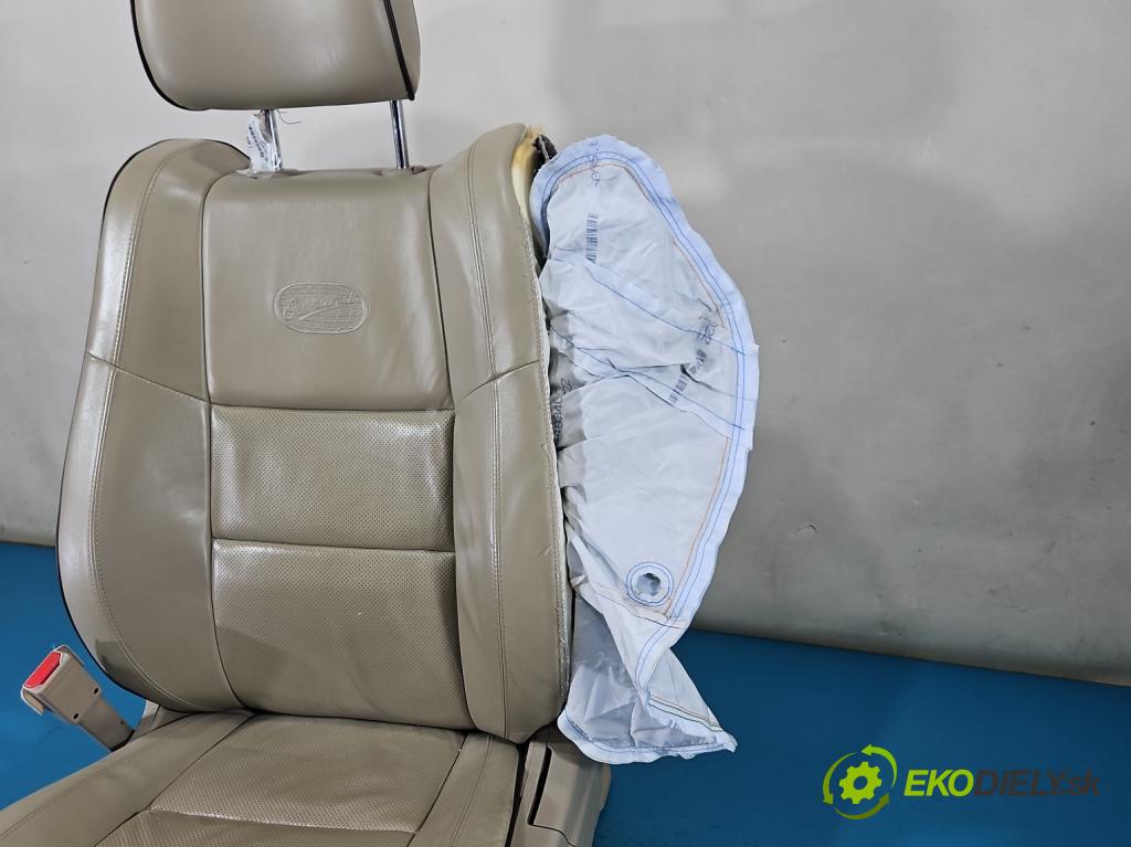 Jeep Grand Cherokee WK2 IV 2010-2021 3.0 CRD VM63D 250 hp automatic 184 kW 2987 cm3 5- sedačke: komplet