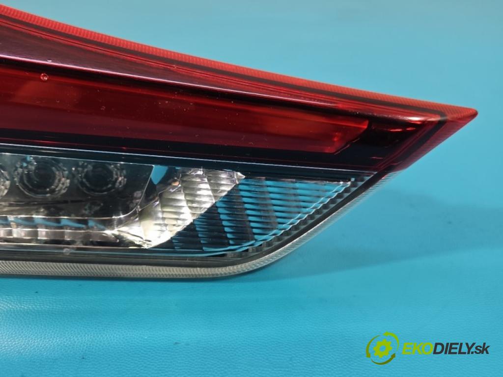 Toyota Auris II 2012-2018 1.6 16V 132 HP manual 97 kW 1598 cm3 5- svetlo / reflektor zadné ľavé kufrové dvere 02-344