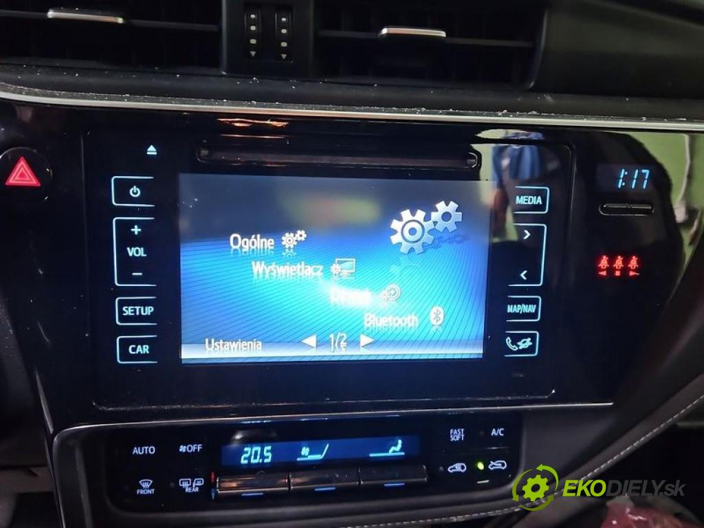 Toyota Auris II 2012-2018 1.6 16V 132 hp manual 97 kW 1598 cm3 5- Radio továrna: 86140-02360