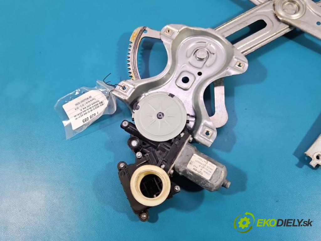 Toyota Auris II 2012-2018 1.6 16V 132  HP manual 97 kW 1598 cm3 5- mechanizmus okna predné ľavý 85702-02020