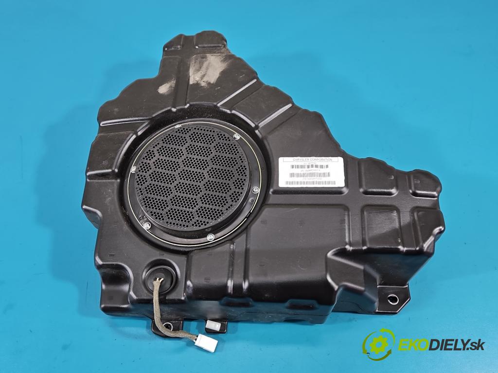 Jeep Grand Cherokee WK2 IV 2010-2021 3.0 CRD VM63D 250 hp automatic 184 kW 2987 cm3 5- reproduktory komplet 05064358AB