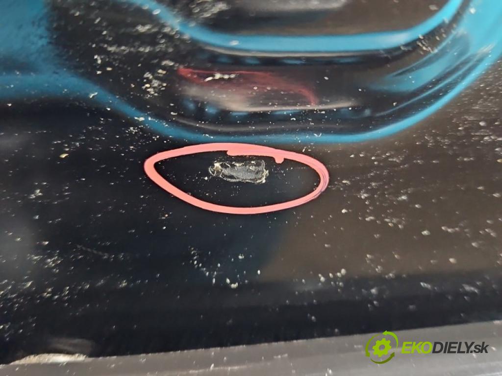 Jeep Grand Cherokee WK2 IV 2010-2021 3.0 CRD VM63D 250 hp automatic 184 kW 2987 cm3 5- zadní kufrové dveře  (Zadní kapota (kufr))