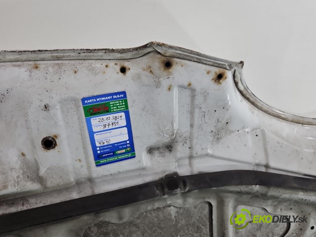 Toyota Corolla E11 1997-2002 1.4 16V 86 HP manual 63 kW 1332 cm3 3- kapota predná