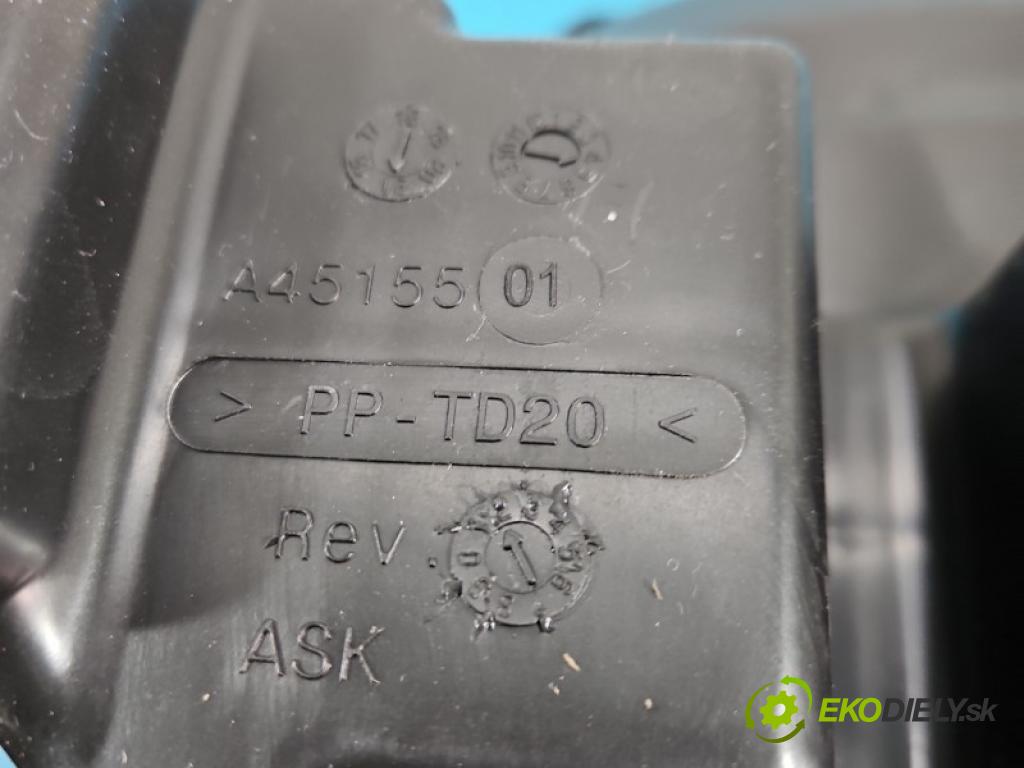 Audi A5 F5 2016-2024 2.0 TFSI 265KM automatic 195 kW 1984 cm3 4- Subwoofer: 8W9035382C (Audio zařízení)