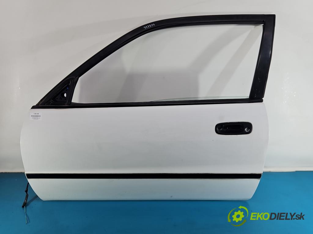 Toyota Corolla E11 1997-2002 1.4 16V 86 HP manual 63 kW 1332 cm3 3- dvere predné ľavé  (Kľučka dverí ostatné)
