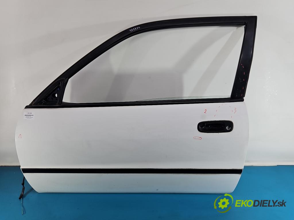 Toyota Corolla E11 1997-2002 1.4 16V 86 HP manual 63 kW 1332 cm3 3- dvere predné ľavé  (Kľučka dverí ostatné)