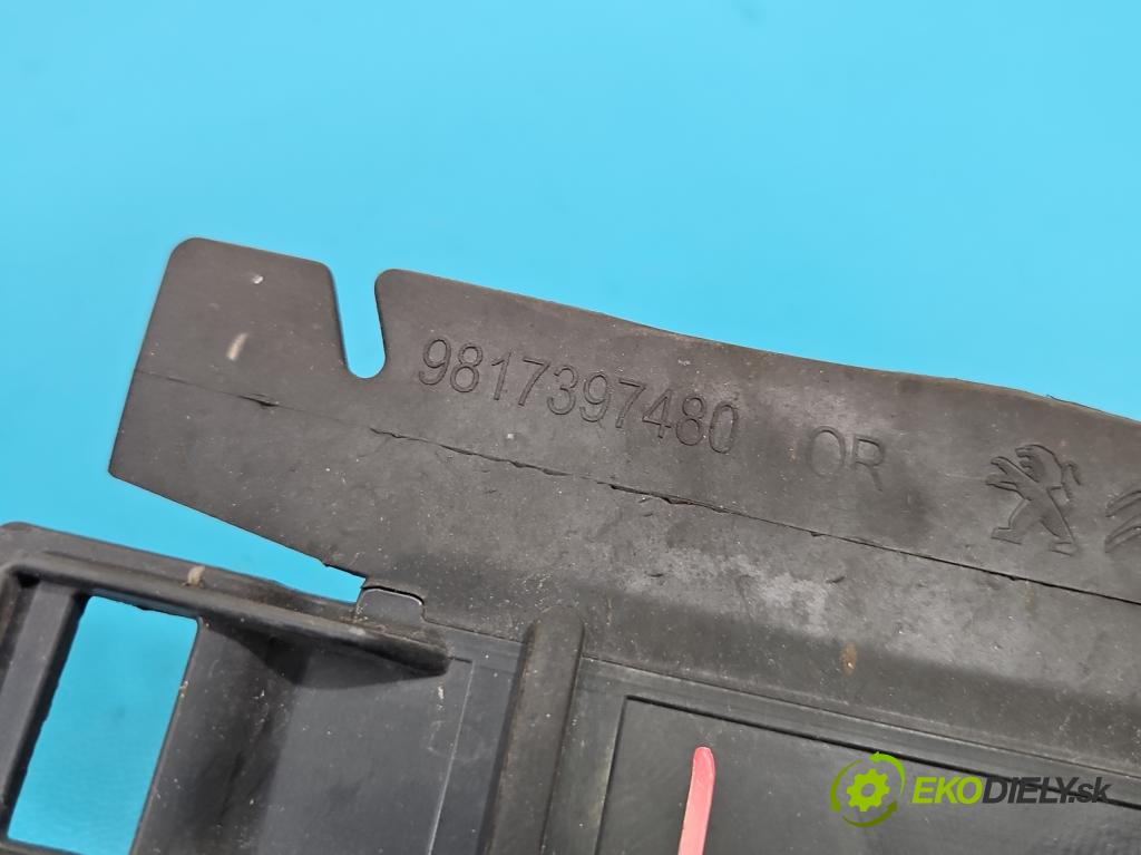 Peugeot Rifter 1.5 hdi 131 HP manual 96 kW 1499 cm3 5- Vstup: vzduchu 9817397480