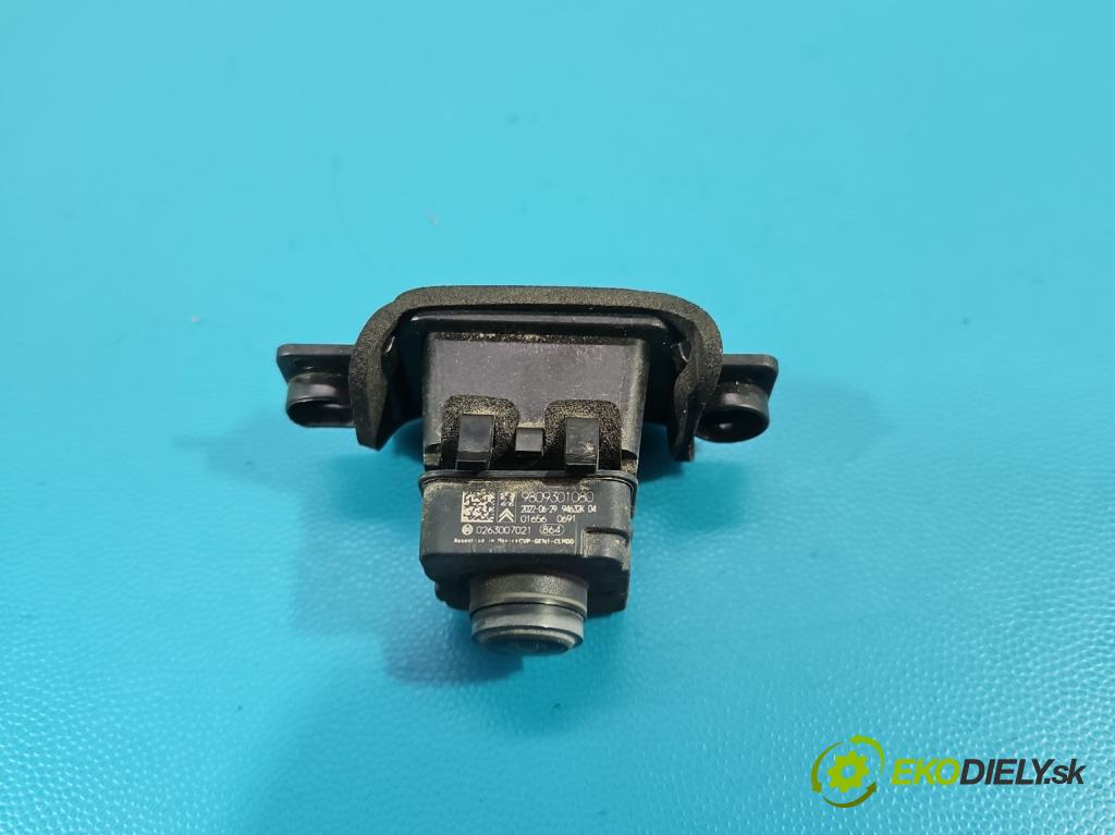 Peugeot Rifter 1.5 hdi 131 hp manual 96 kW 1499 cm3 5- Kamera cúvaní 9809301080