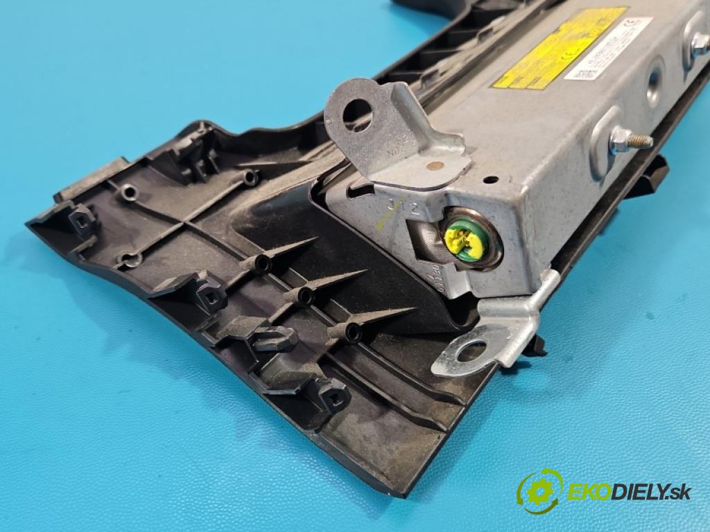 Toyota Auris II 2012-2018 1.6 16V 132 HP manual 97 kW 1598 cm3 5- airbag vzduch: 2J2K80218M1D