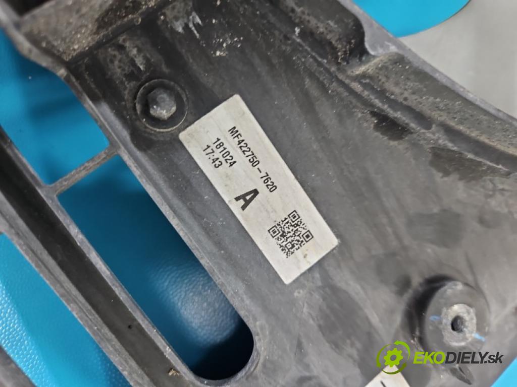 Toyota Auris II 2012-2018 1.6 16V 132 hp manual 97 kW 1598 cm3 5- ventilátor chladič 16040-0T720