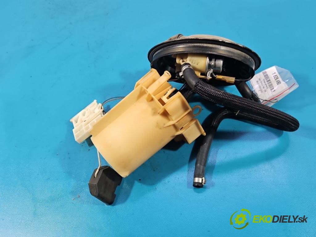 Opel Zafira A 1999-2005 1.8 16V 116 HP manual 85 kW 1796 cm3 5- čerpadlo palivo 90581616