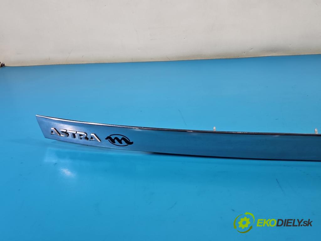 Opel Astra III 2004-2014 1.7 cdti 101 HP manual 74 kW 1686 cm3 5- rukoväť kufrové dvere zadné 13223910
