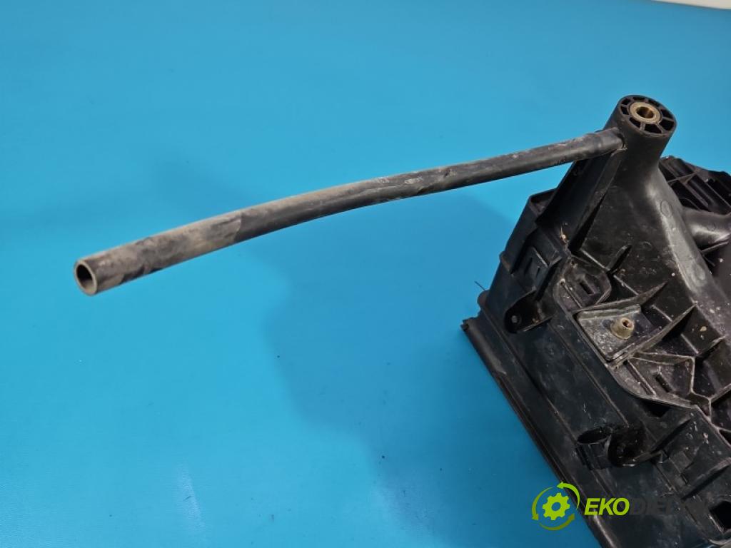 Seat Ibiza III 6L 2002-2008 1.2 12V AZQ 64 HP manual 47 kW 1198 cm3 3- obal akumulatora 6Q0915331