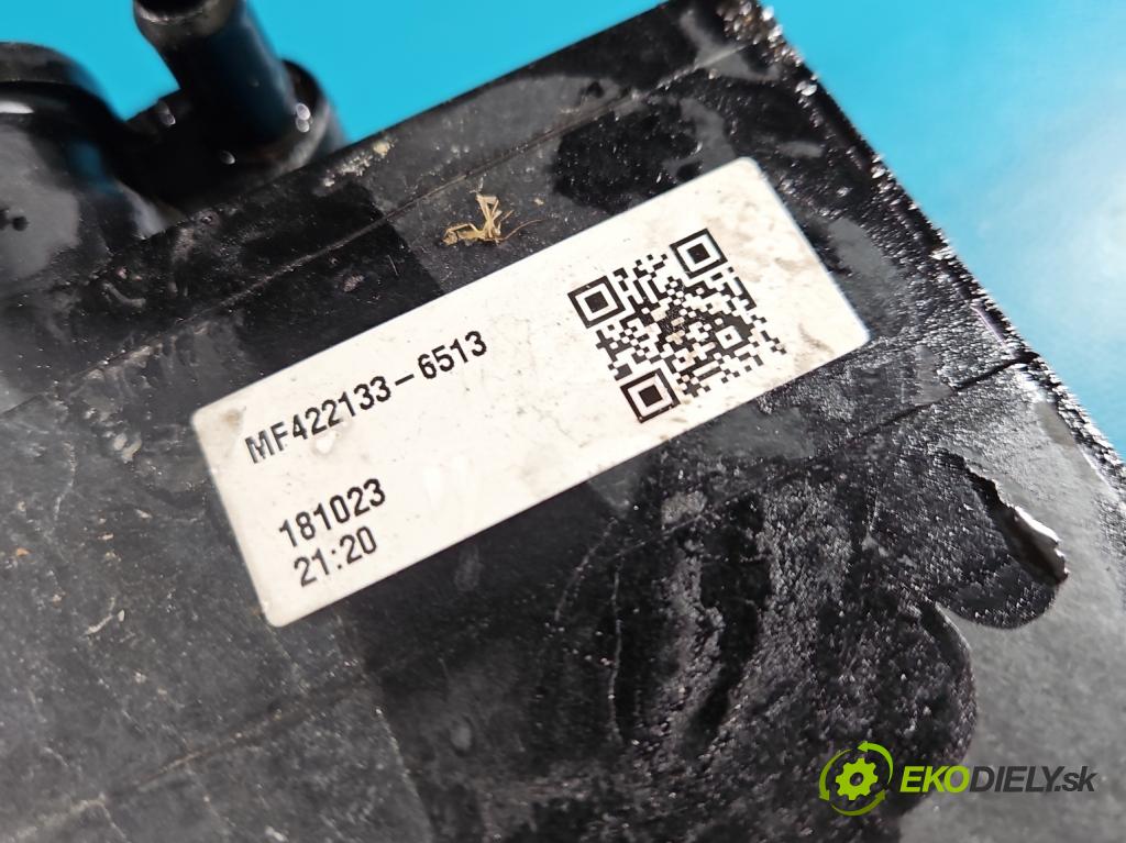 Toyota Auris II 2012-2018 1.6 16V 132  HP manual 97 kW 1598 cm3 5- chladič voda: 422133-6513 (Chladič vody)