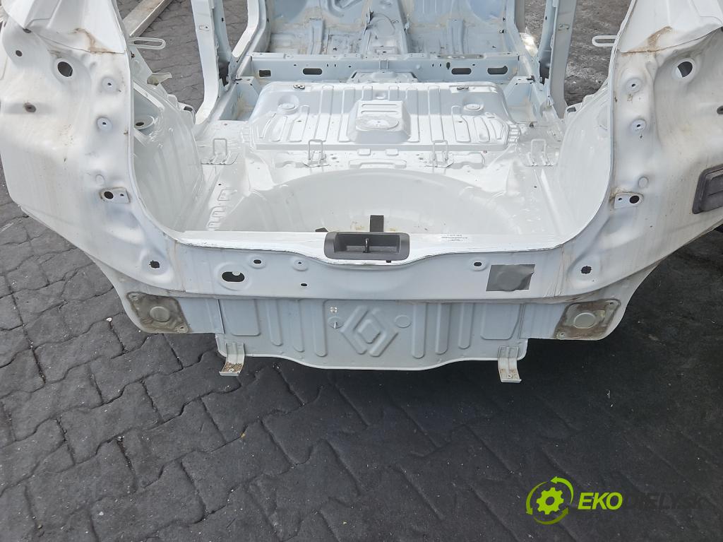 Dacia Spring 0.0 45KM automatic 33 kW  5- stěna zadní 