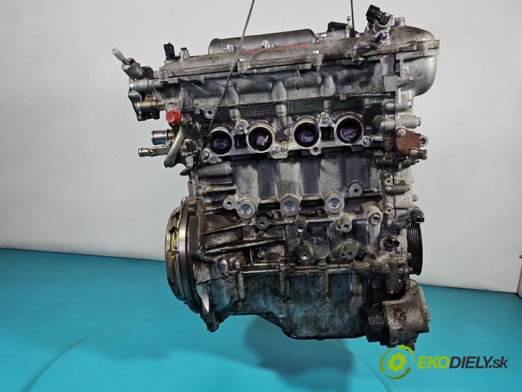 Toyota Auris II 2012-2018 1.6 16V 132 HP manual 97 kW 1598 cm3 5- motor benzín: 1ZR