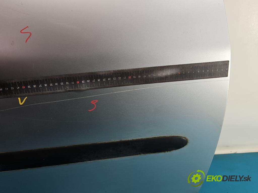 Seat Ibiza III 6L 2002-2008 1.2 12V AZQ 64 hp manual 47 kW 1198 cm3 3- dveře přední pravé  (Klika dveří ostatní)