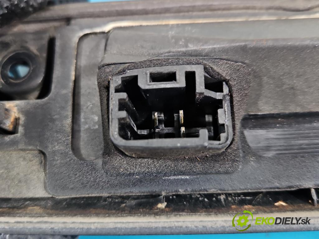 Volvo V50 1.6 hdi 109 HP manual 80 kW 1560 cm3 5- rukoväť kufrové dvere zadné