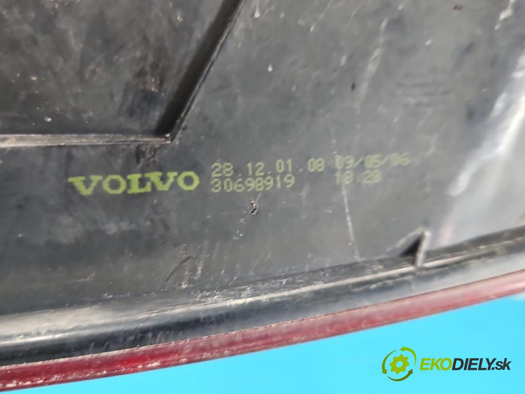 Volvo V50 1.6 hdi 109 hp manual 80 kW 1560 cm3 5- světlo zadní levé blatník: 30698919