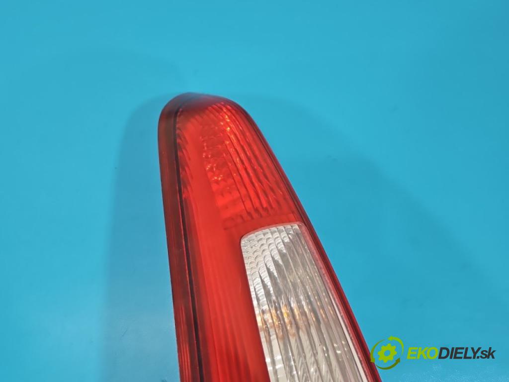 Volvo V50 1.6 hdi 109 hp manual 80 kW 1560 cm3 5- světlo zadní levé blatník: 30698919