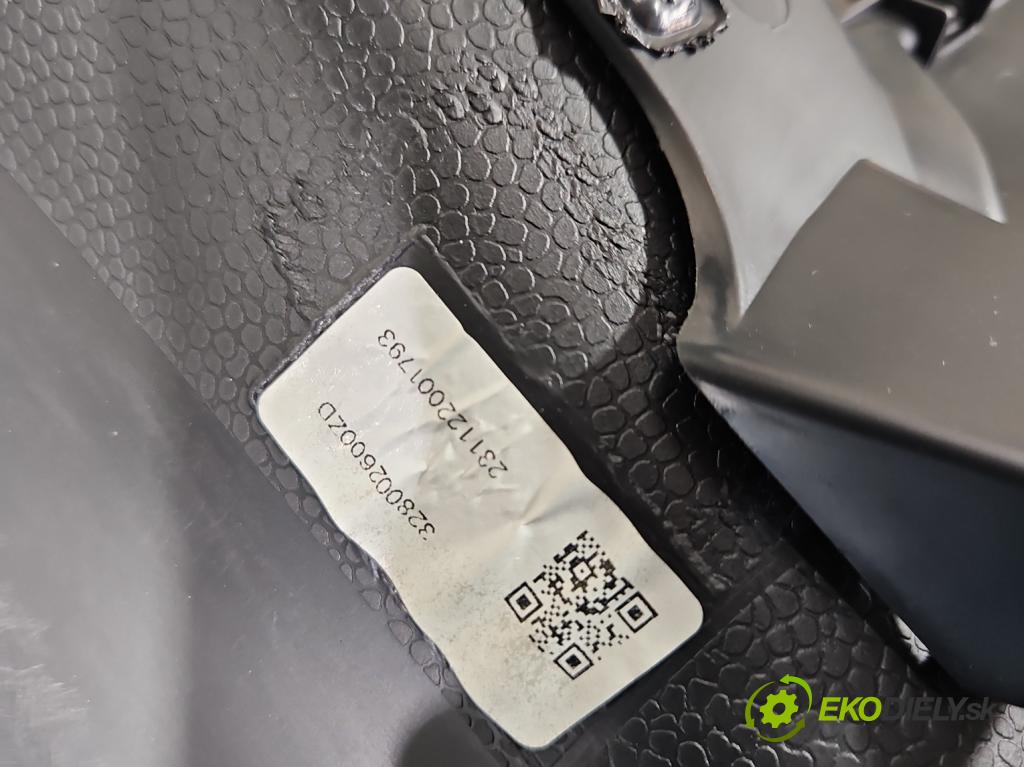Toyota Proace City 1.2 12V 110 hp manual 81 kW 1199 cm3 5- kryt plastová 9816727577