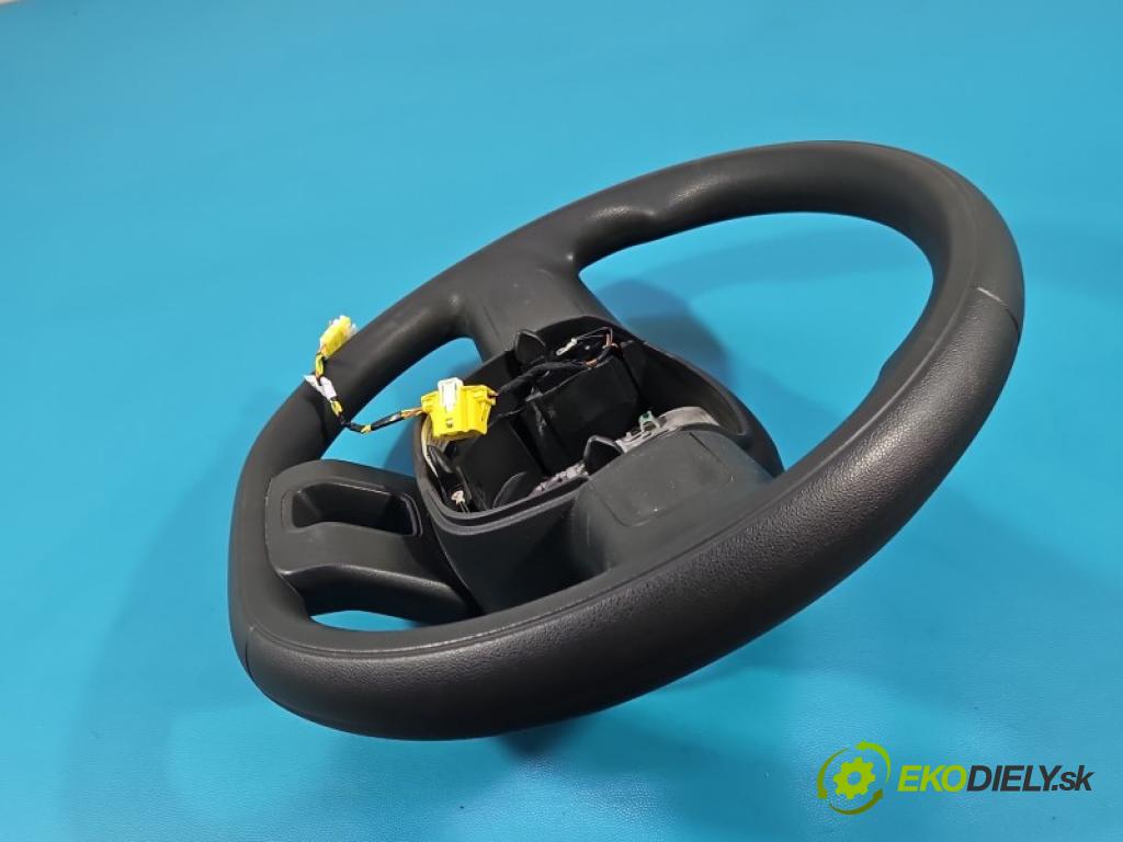 Toyota Proace City 1.2 110 hp manual 81 kW 1199 cm3 5- volant 98210208ZD (Volant)