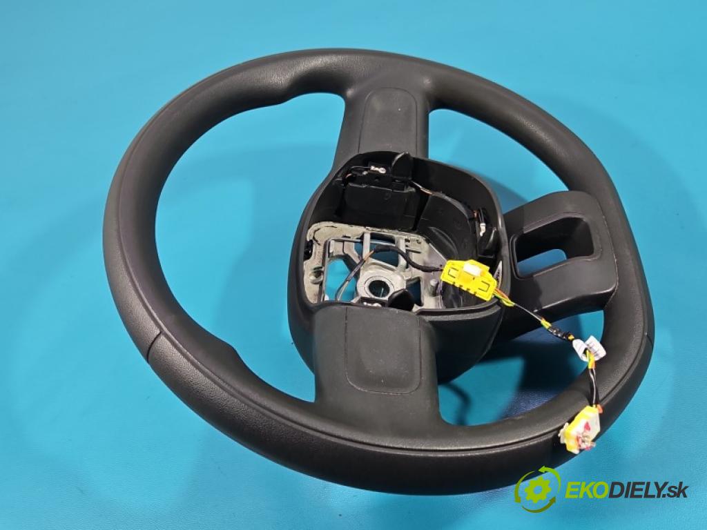 Toyota Proace City 1.2 110 hp manual 81 kW 1199 cm3 5- volant 98210208ZD (Volant)