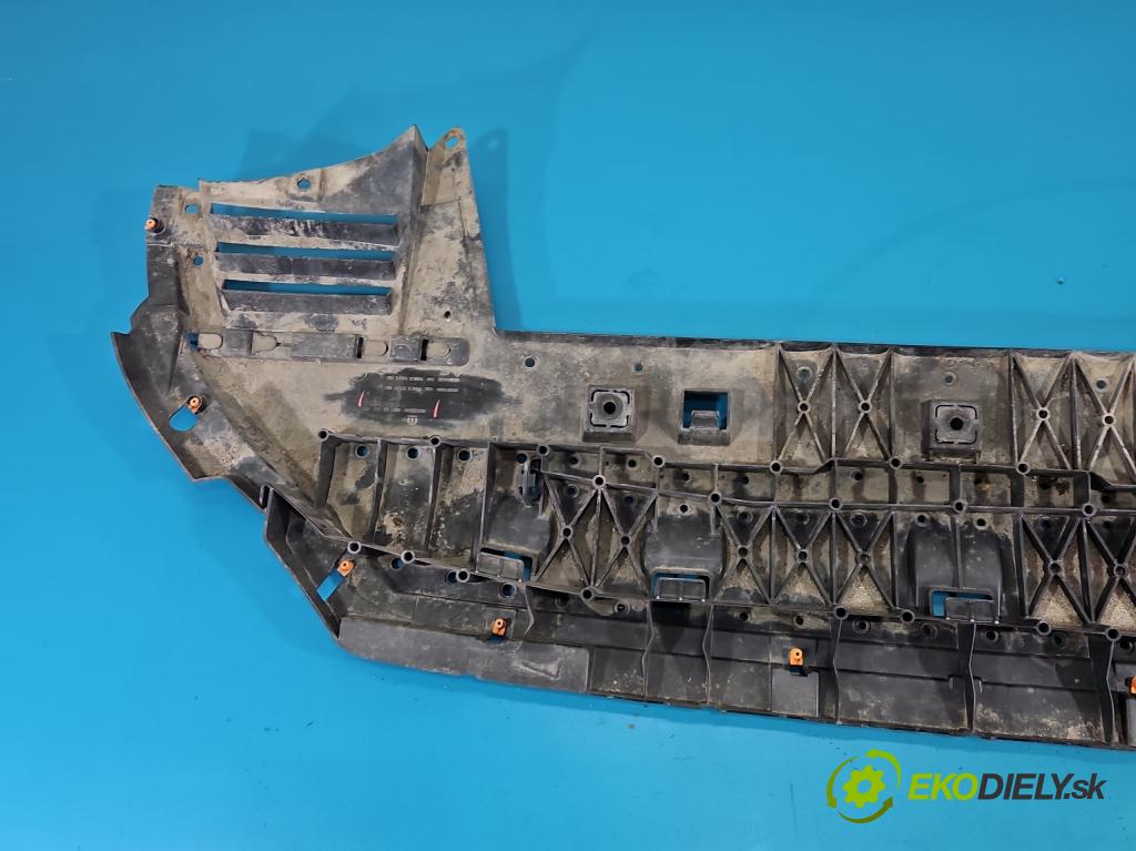 Toyota Proace City 1.2 12V 110 HP manual 81 kW 1199 cm3 5- kryt plast 9825323580