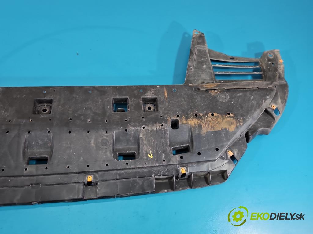 Toyota Proace City 1.2 12V 110 HP manual 81 kW 1199 cm3 5- kryt plast 9825323580