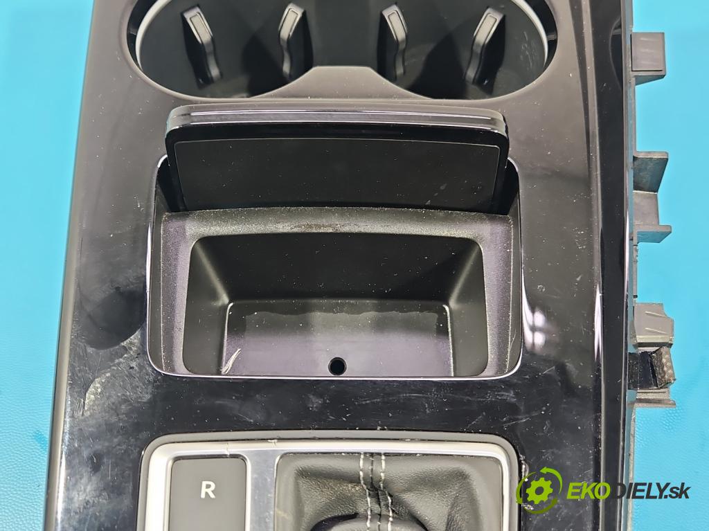 Audi A5 F5 2016-2024 2.0 TFSI 265KM automatic 195 kW 1984 cm3 4- Rukojeť: na napoje: 8W1864261H (Držák nápojů)