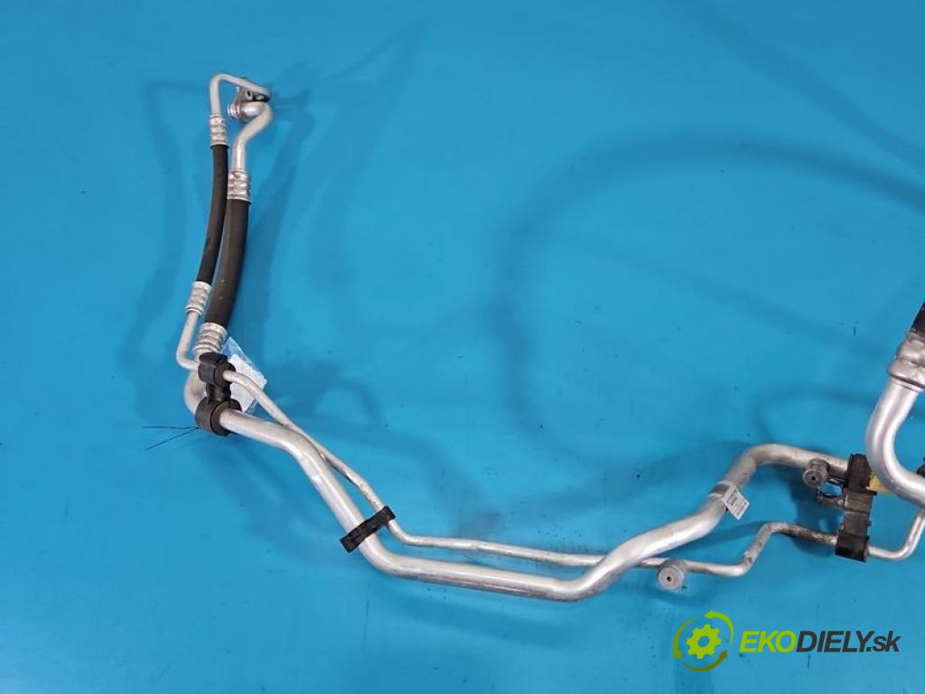 Peugeot Rifter 1.5 hdi 131 hp manual 96 kW 1499 cm3 5- trubka klíma 94530Z-01