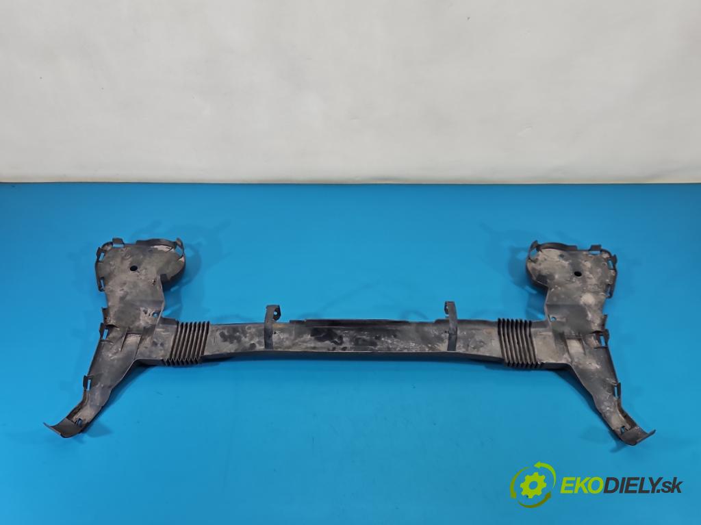 Peugeot Rifter 1.5 hdi 131 HP manual 96 kW 1499 cm3 5- kryt plast 9681912680