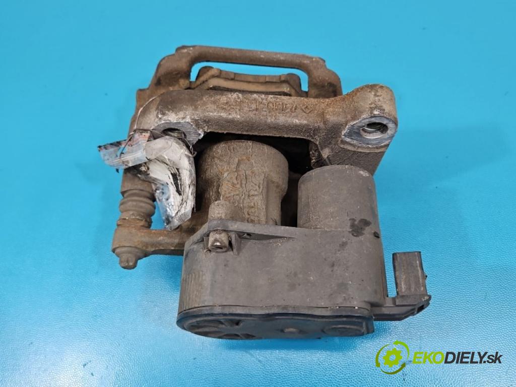 Peugeot Rifter 1.5 hdi 131 HP manual 96 kW 1499 cm3 5- brzdič zadné pravý 0204L69450 (Kľučka dverí ostatné)
