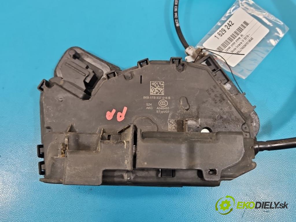 Skoda Octavia IV 2019- 2.0 tdi 150 hp manual 110 kW 1968 cm3 5- zámek přední pravý 5TB837016B