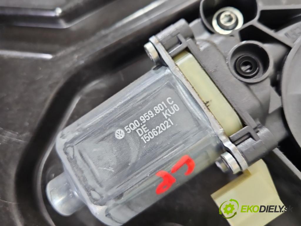 Skoda Octavia IV 2019- 2.0 tdi 150 hp manual 110 kW 1968 cm3 5- mechanismus stahování přední levý 5E3837655