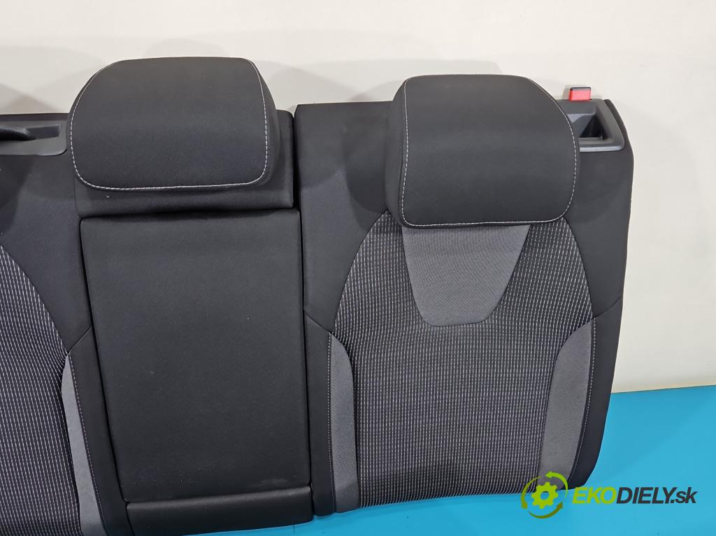 Skoda Octavia IV 2019- 2.0 tdi 150 hp manual 110 kW 1968 cm3 5- Pohovka: zadní  (Sedadlo)