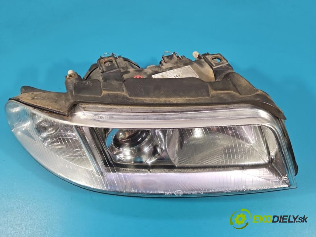 Audi A4 B5 1994-2001 1.9 tdi AHH 90 HP manual 66 kW 1896 cm3 4- Reflektor: pravý (Svetlo predné pravé)