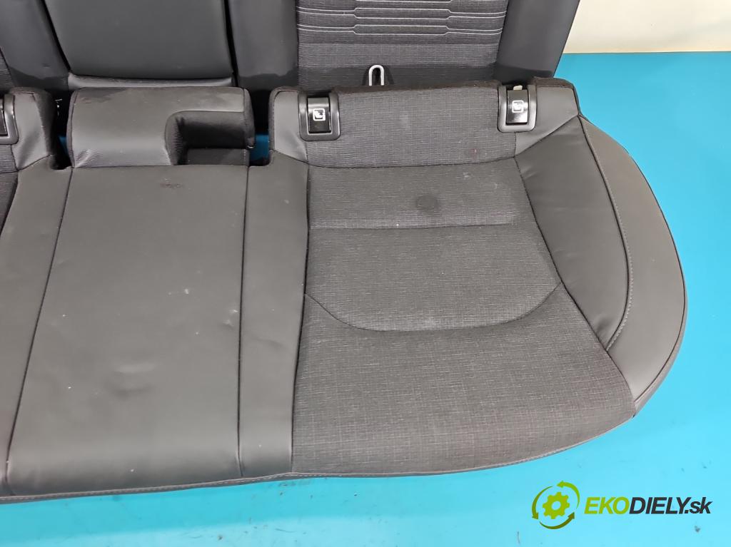 Hyundai I30 III 2016- 1.5 T 140 hp automatic 103 kW 1482 cm3 5- Pohovka: zadní  (Sedadlo)
