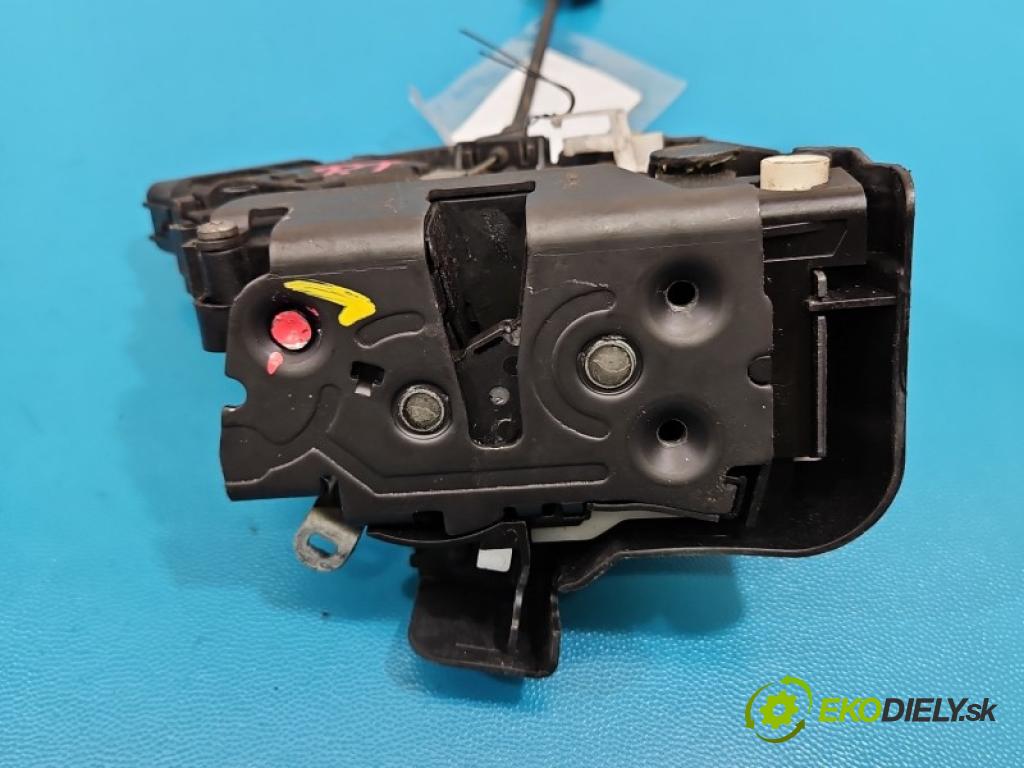 Volvo V70 III 2007-2016 2.4 D5 185 hp automatic 136 kW 2400 cm3 5- zámek zadní pravý 31253917