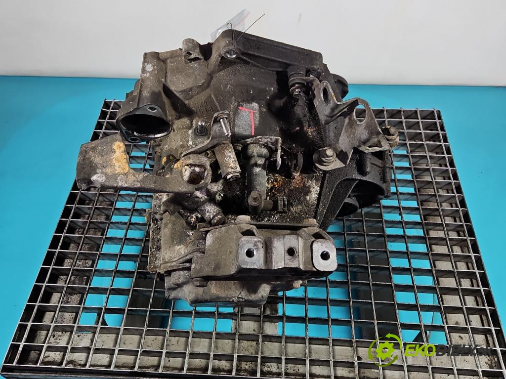 Seat Leon II 2005-2012 1.6 8V 102 hp manual 75 kW 1595 cm3 5- převodovka stupňová manual GVY