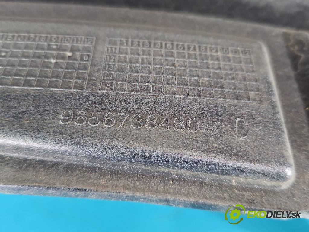 Peugeot 308 I 2007-2013 1.4 16V 98 hp manual 72 kW 1397 cm3 5- blatnik přední pravý 9656738480C (Klika dveří ostatní)