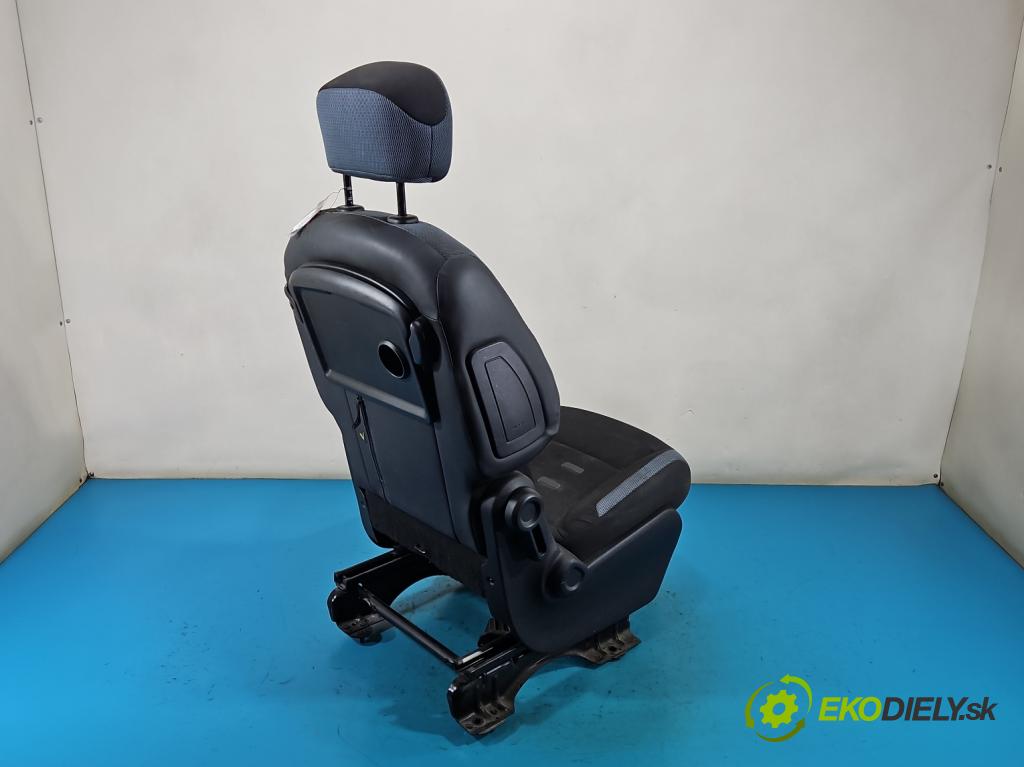 Citroen Berlingo II 2008-2018 1.6 hdi 109 HP manual 80 kW 1560 cm3 5- Sedačka pravý  (Sedadlo)