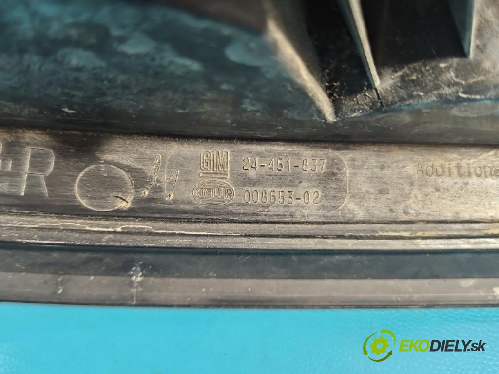 Opel Astra III 2004-2014 1.4 16V 90 hp manual 66 kW 1364 cm3 5- světlo zadní pravé blatník: 24451837
