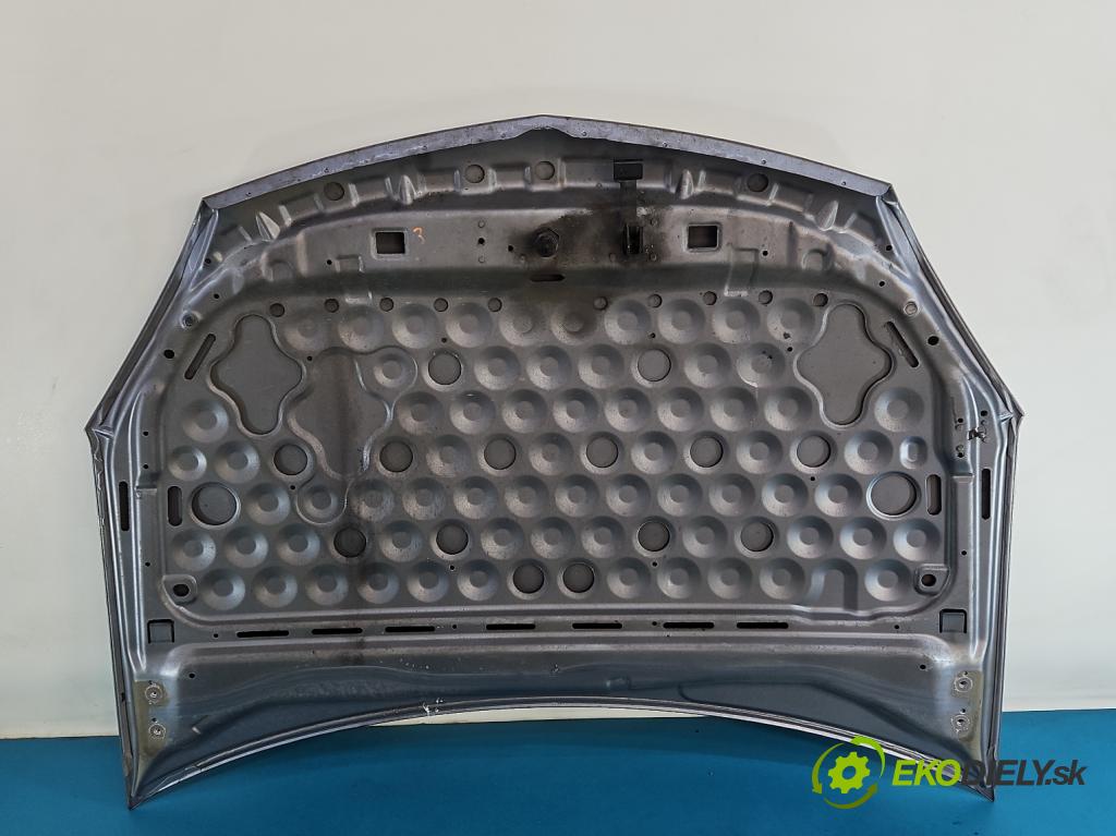 Opel Astra III 2004-2014 1.4 16V 90 hp manual 66 kW 1364 cm3 5- kapota přední