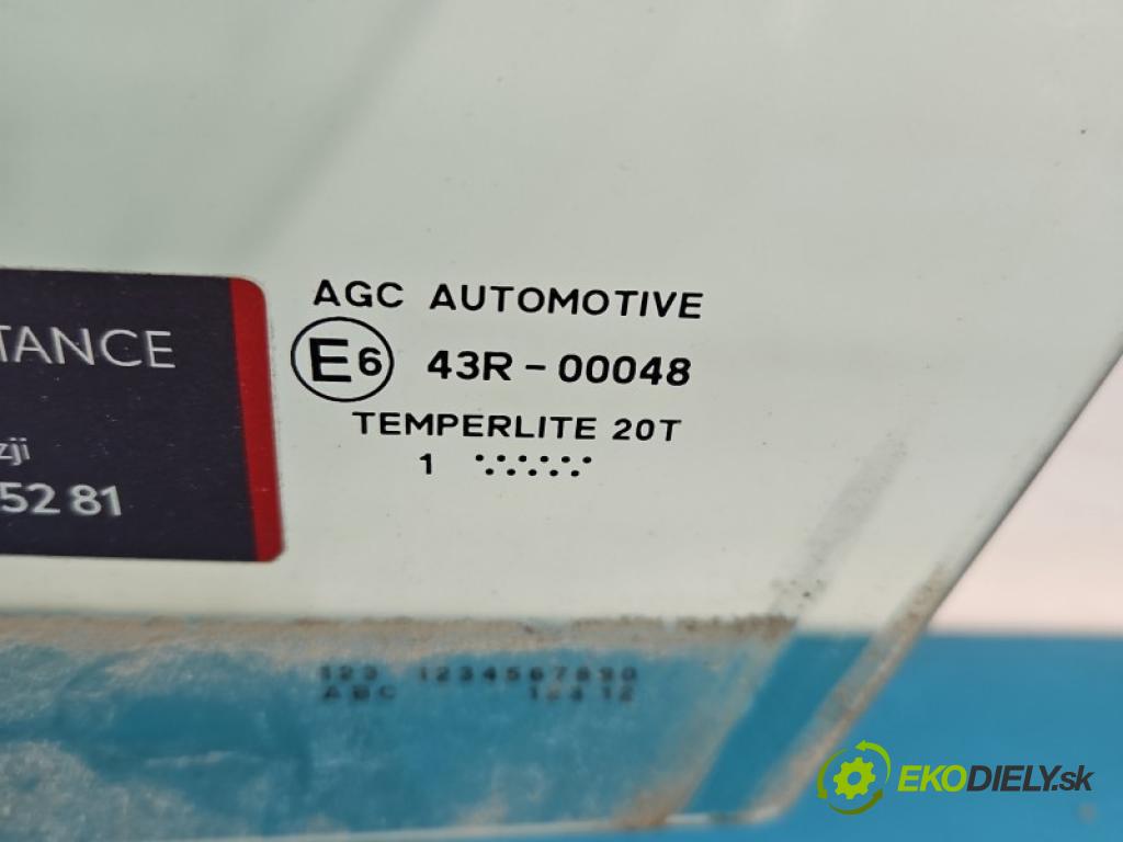 Toyota Aygo II 2014-2022 1.0 vvti 72 hp manual 53 kW 998 cm3 5- sklo dveře přední levé